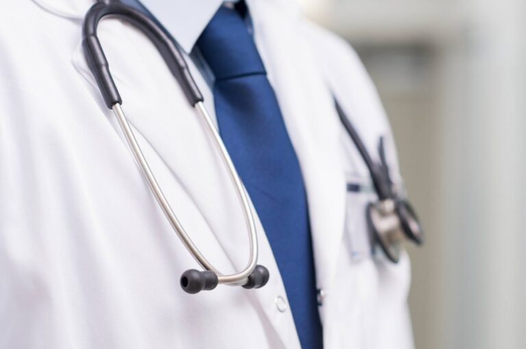 Doctor with stethoscope, representing medical decisions under advance directives